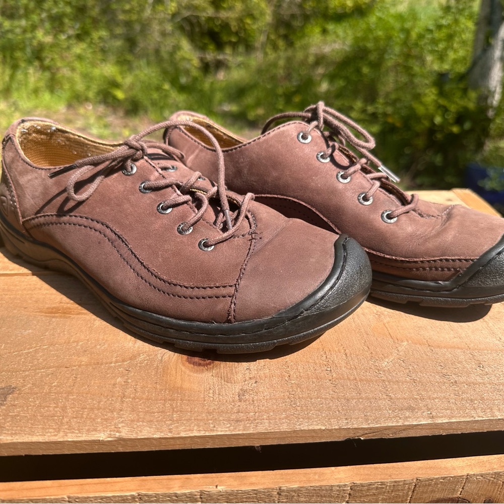 Woman’s Keen Shoes